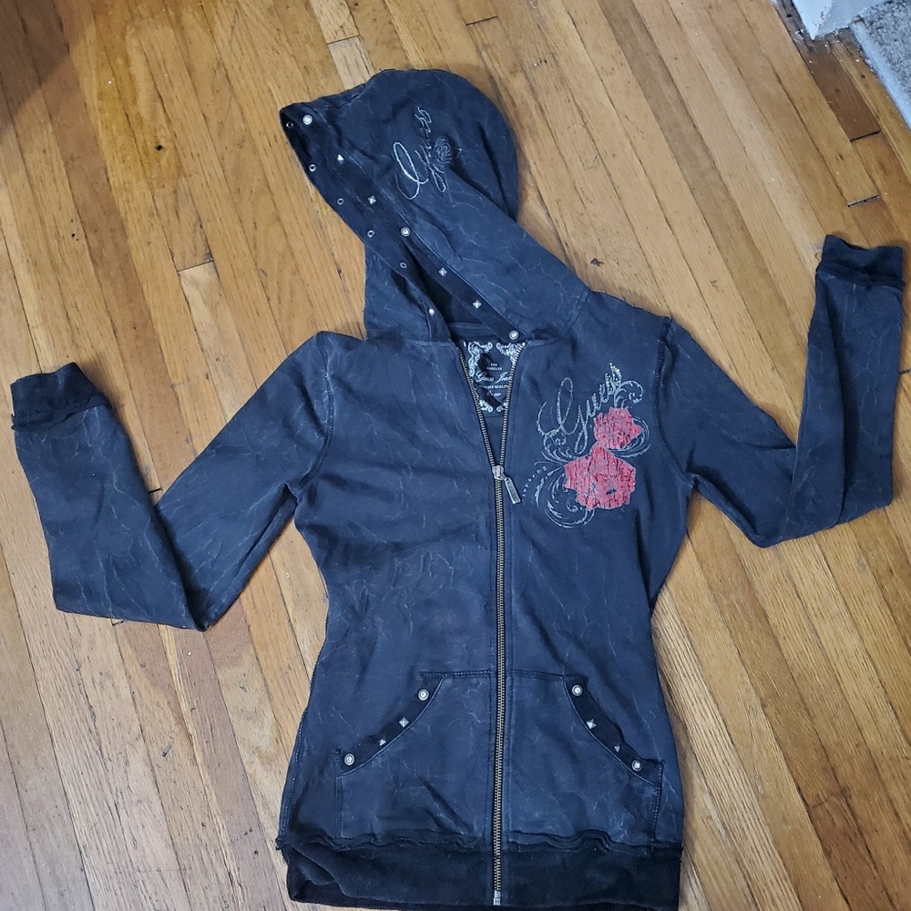 Super cute Guess zip up hoodie xsmall